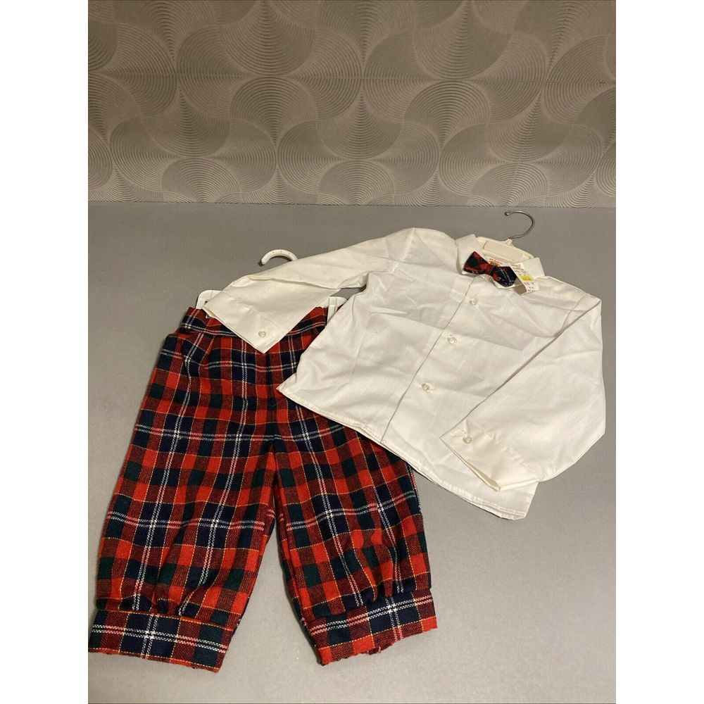 NOS Vintage Winnie The‎ Pooh Shirt Pants Bow tie Set 4T
